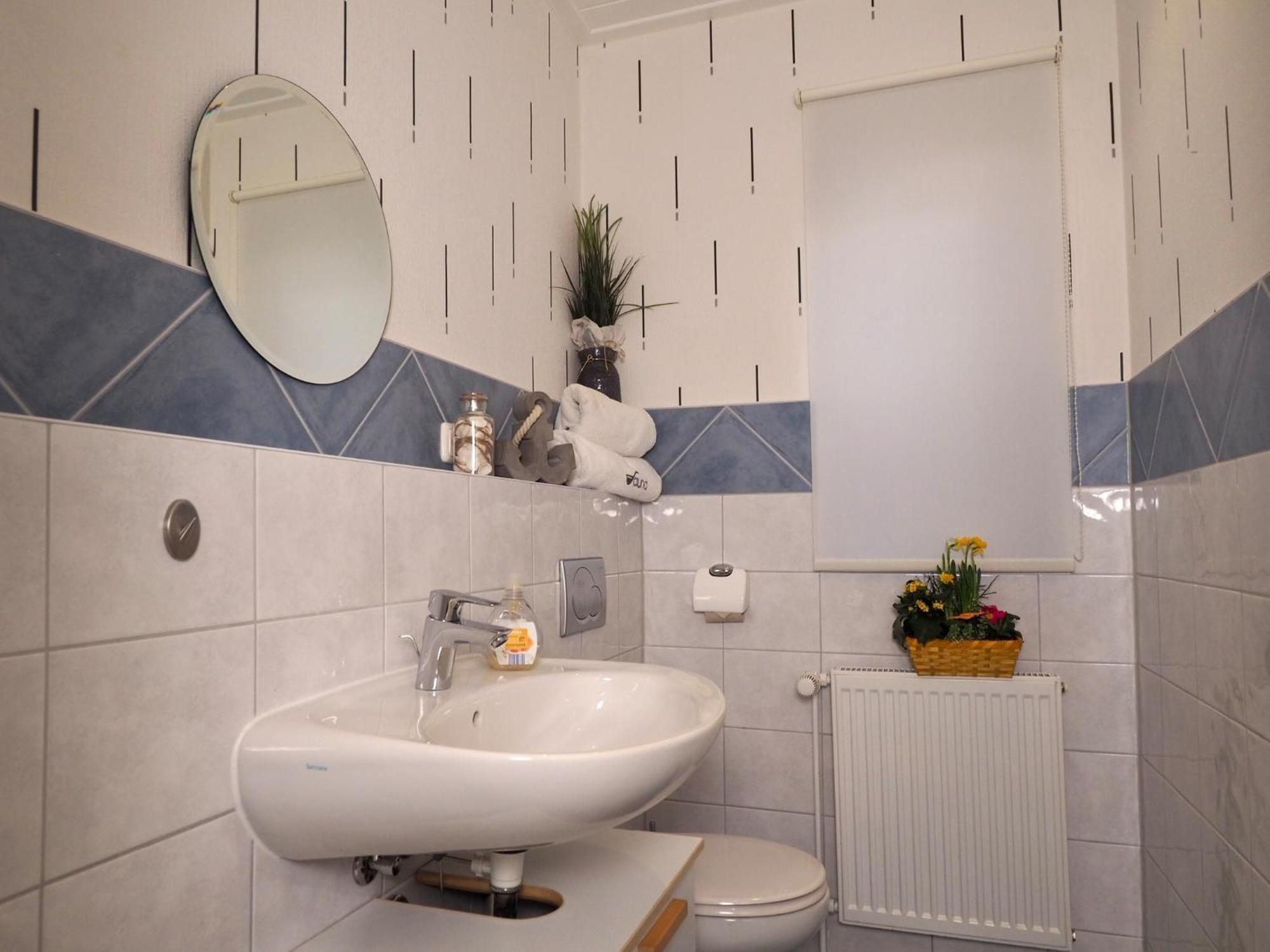 Kapitaens-Bungalow Am See Goehren-Lebbin Ngoại thất bức ảnh
