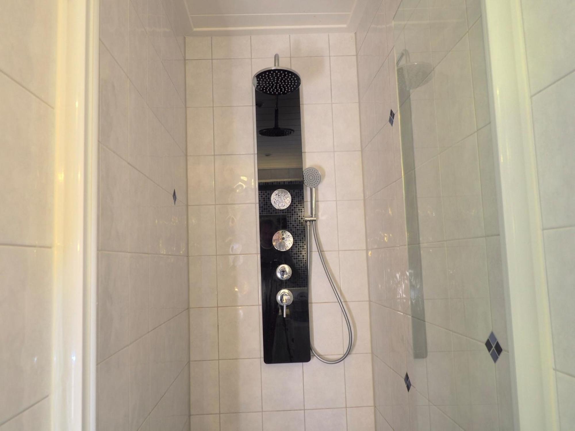 Kapitaens-Bungalow Am See Goehren-Lebbin Ngoại thất bức ảnh